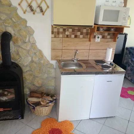 Apartment Molly Vendeghaz Bakonyszentlaszlo